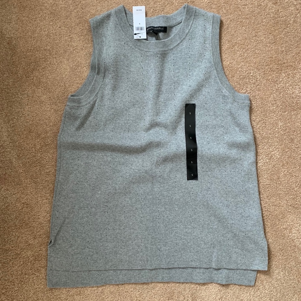 Banana Republic Sleeveless Sweater